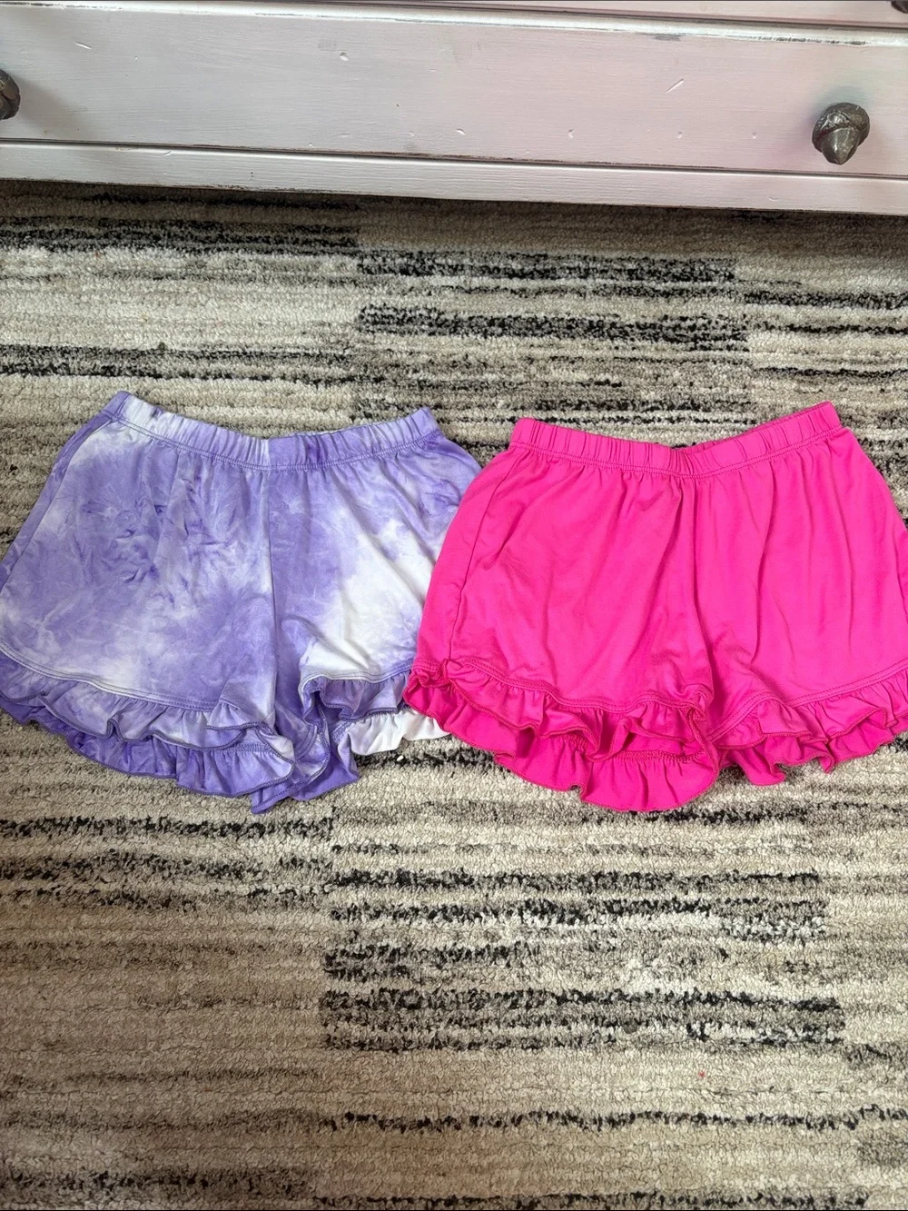 Girls size 8  pixilane  Ruffle Hem Shorts - Purple Tie-Dye & Bright Pink